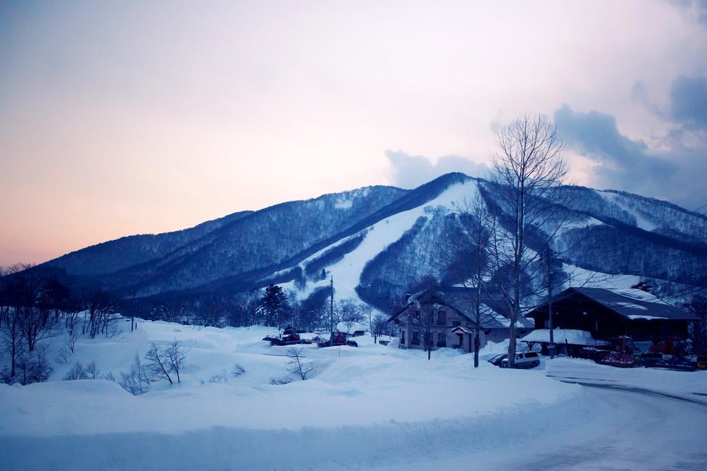 Snowball Chalet At Madarao Mountain Hotel Iiyama Ngoại thất bức ảnh